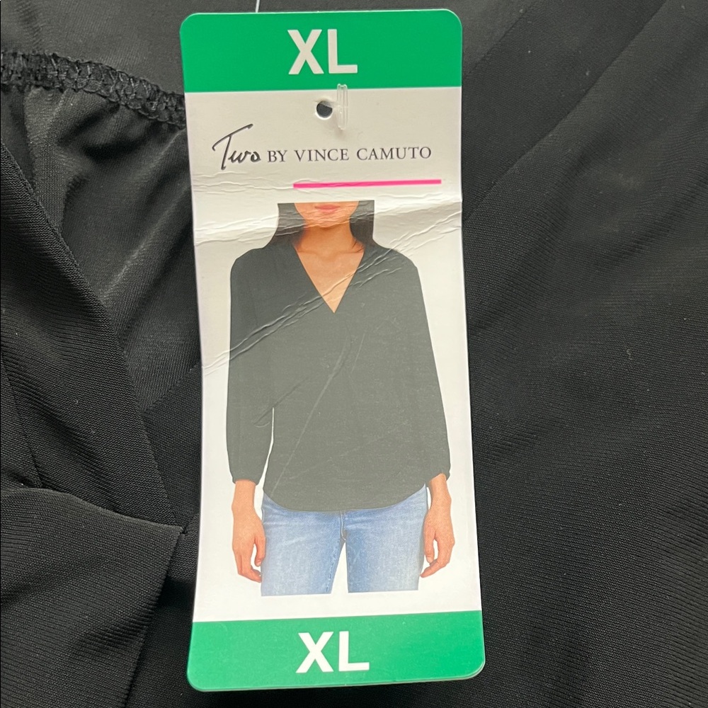 Vince Camuto Black V-Neck Blouse XL